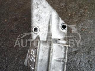кронштейн (крепление) Volkswagen Transporter T4 1999, 2.4 л., дизель, МКПП, минивэн, 074145167