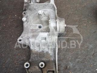 кронштейн (крепление) Volkswagen Passat B5 1997, 1.6 л., бензин, МКПП, седан