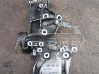 кронштейн (крепление) Renault Laguna 1 поколение [рестайлинг] 2000, 1.6 л., бензин, МКПП, хетчбэк 5 дв.