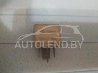 блок управления вентилятором (реле) Audi 80 8C/B4 1994, 1.9 л., дизель, МКПП, седан, 191937503