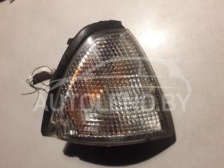 поворотник правый Nissan Primera P10 1995, 2.0 л., бензин, МКПП, седан