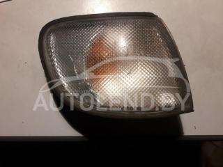 поворотник правый Nissan Sunny Y10 1993, 1.6 л., бензин, МКПП, седан