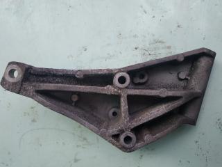 кронштейн (крепление) Audi 80 B3 1989, 1.8 л., бензин, МКПП, седан, 053145515