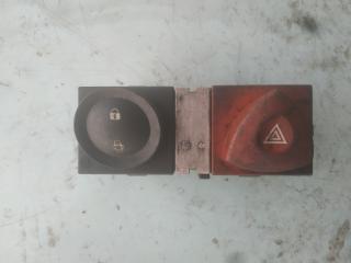 кнопка аварийной сигнализации Renault Megane 2 поколение 2005, 1.9 л., дизель, МКПП, хетчбэк 5 дв., 8200095493