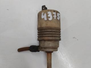 насос (моторчик) омывателя стекла Volkswagen Passat B3 1991, 1.8 л., бензин, МКПП, седан, 171955652