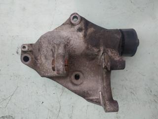 кронштейн (крепление) Renault Clio 1 поколение 1997, 1.2 л., бензин, МКПП, хетчбэк 5 дв., 7700871342