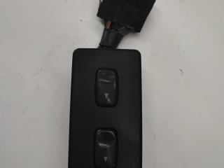 кнопка стеклоподъемника двери Hyundai Lantra J1 1992, 1.5 л., бензин, МКПП, седан, 9357028150