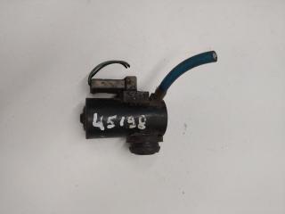 насос (моторчик) омывателя стекла Mitsubishi Space Wagon 2 поколение (Typ N30/N40) 1996, 2.0 л., дизель, МКПП, минивэн