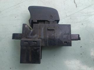 кнопка стеклоподъемника двери передней правой Nissan Primera P12 2003, 2.2 л., дизель, МКПП, хетчбэк 5 дв., C8DD705N
