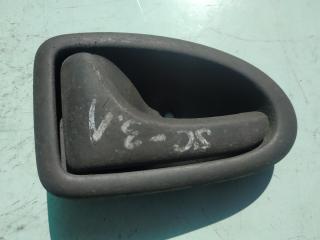 ручка внутренняя задняя левая Renault Scenic 1 поколение 1999, 1.6 л., бензин, МКПП, минивэн, 7700415974