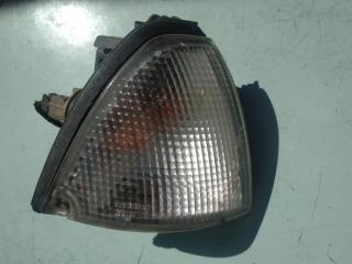 поворотник правый Nissan Primera P10 1992, 1.6 л., бензин, МКПП, универсал, 21024548