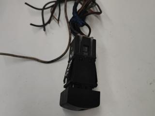 кнопка аварийной сигнализации Citroen Xantia 1 поколение 1996, 1.8 л., бензин, МКПП, хетчбэк 5 дв.