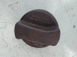пробка маслозаливная Volkswagen Passat B3 1989, 1.8 л., бензин, МКПП, седан, 26103485