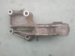 кронштейн (крепление) Peugeot 306 1 поколение [рестайлинг] 1999, 1.6 л., бензин, МКПП, хетчбэк 5 дв.