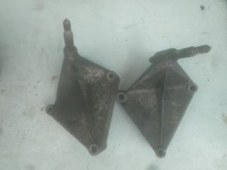 кронштейн КПП Renault Laguna 1 поколение 1997, 1.9 л., дизель, МКПП, хетчбэк 5 дв., 7700832251