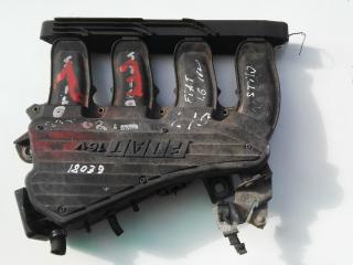 коллектор впускной Fiat Stilo 1 поколение 2004, 1.6 л., бензин, МКПП, хетчбэк 5 дв., 46535698