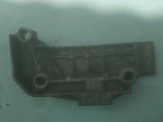 кронштейн КПП Renault Laguna 1 поколение 1996, 1.8 л., бензин, МКПП, хетчбэк 5 дв., 7700423521