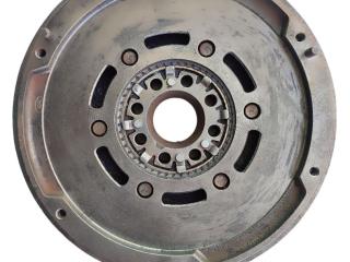 маховик Toyota Corolla Verso 1 поколение 2003, 2.0 л., дизель, МКПП, хетчбэк 5 дв.