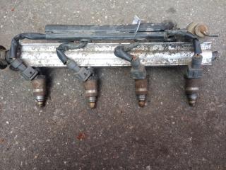 форсунка Honda Civic 6 поколение (EJ/EK/EM) [рестайлинг] 1999, 1.4 л., бензин, МКПП, хетчбэк 5 дв.