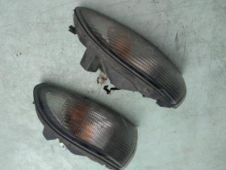 поворотник левый Mitsubishi Galant 7 поколение 1994, 2.0 л., бензин, МКПП, хетчбэк 5 дв.
