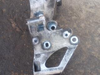 кронштейн (крепление) Renault Megane 2 поколение 2004, 1.5 л., дизель, МКПП, хетчбэк 5 дв., 8200170062