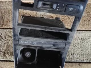 рамка под магнитолу Hyundai Sonata Y3 1995, 2.0 л., бензин, МКПП, седан