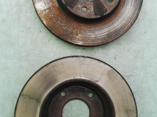 диск тормозной передний Nissan Primera P12 2003, 2.2 л., дизель, МКПП, хетчбэк 5 дв.