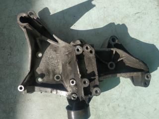 кронштейн (крепление) Renault Scenic 1 поколение [рестайлинг] 2002, 2.0 л., бензин, МКПП, минивэн