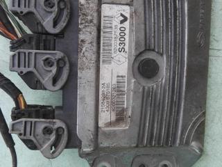 блок управления двигателем Renault Megane 2 поколение 2003, 1.6 л., бензин, МКПП, хетчбэк 5 дв., 8200387138