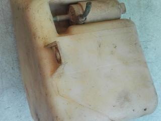 бачок омывателя Volkswagen Transporter T3 [рестайлинг] 1988, 1.6 л., дизель, МКПП, минивэн