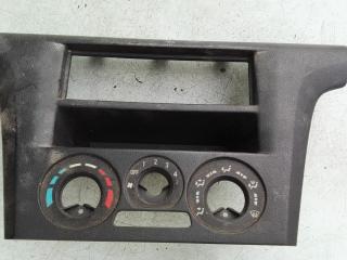 рамка под магнитолу Mitsubishi Outlander 1 поколение 2003, 2.0 л., бензин, МКПП, минивэн, MR979985