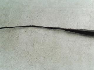 щеткодержатель (поводок стеклоочистителя, дворник) Renault Laguna 1 поколение 1996, 1.8 л., бензин, МКПП, хетчбэк 5 дв.