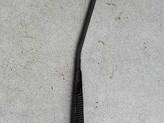 щеткодержатель (поводок стеклоочистителя, дворник) Hyundai Pony X2 1994, 1.5 л., бензин, МКПП, хетчбэк 5 дв.