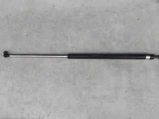 амортизатор крышки багажника (3-5 двери) Mitsubishi Galant 6 поколение 1991, 2.0 л., бензин, МКПП, хетчбэк 5 дв.