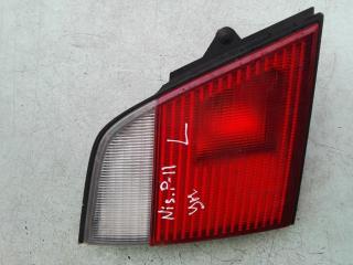 фонарь крышки багажника левый Nissan Primera P10 1997, 2.0 л., бензин, МКПП, универсал