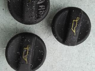 пробка маслозаливная Peugeot 406 1 поколение [рестайлинг] 2001, 2.0 л., дизель, МКПП, седан