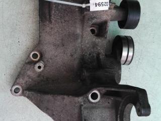 кронштейн (крепление) Renault Laguna 2 поколение 2001, 1.9 л., дизель, МКПП, хетчбэк 5 дв., 8200115762
