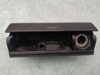 пепельница Renault Safrane 1 поколение 1993, 2.0 л., бензин, МКПП, хетчбэк 5 дв., 7700820972