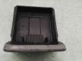 пепельница Renault Laguna 1 поколение 1996, 1.8 л., бензин, МКПП, хетчбэк 5 дв., 7700421441B - фото №2