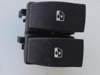 блок управления стеклоподъемниками Renault Megane 2 поколение 2003, 1.5 л., дизель, МКПП, хетчбэк 5 дв.