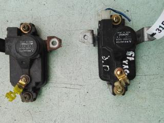 замок двери задней правой Mitsubishi Space Wagon 2 поколение (Typ N30/N40) 1997, 2.0 л., бензин, МКПП, минивэн, 152800-5620