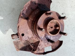 ступица передняя правая Nissan Serena С23 [рестайлинг] 1995, 2.3 л., дизель, МКПП, минивэн, 40015-9C541