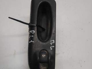 блок управления стеклоподъемниками Renault Laguna 1 поколение 1997, 1.8 л., бензин, МКПП, хетчбэк 5 дв., 7701699605