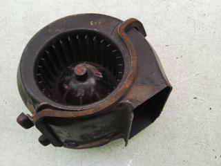 моторчик печки Volkswagen Transporter T3 [рестайлинг] 1987, 1.6 л., дизель, МКПП, минивэн