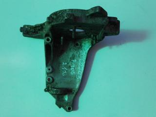 кронштейн (крепление) Peugeot 406 1 поколение 1997, 2.1 л., дизель, МКПП, седан