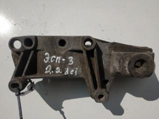 кронштейн двигателя Renault Espace 3 поколение 2001, 2.2 л., дизель, МКПП, минивэн, 8200005347