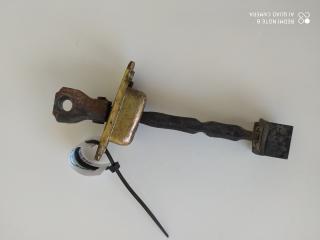 ограничитель открывания двери Mitsubishi Outlander 1 поколение 2004, 2.0 л., бензин, МКПП, минивэн