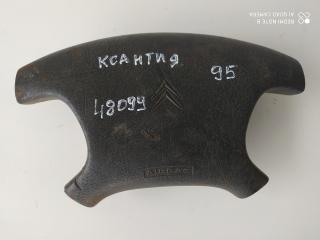 подушка безопасности водителя Citroen Xantia 1 поколение 1995, 1.8 л., бензин, МКПП, хетчбэк 5 дв., 96143249