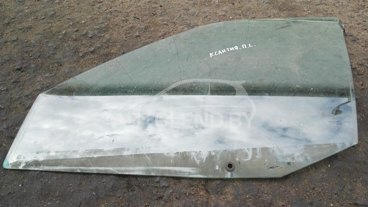 стекло двери передней левой Citroen Xantia 1 поколение 1994, 1.6 л., бензин, МКПП, хетчбэк 5 дв. - фото №1