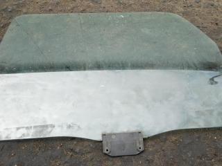 стекло двери задней левой Ford Mondeo 1 поколение 1993, 1.8 л., дизель, МКПП, универсал